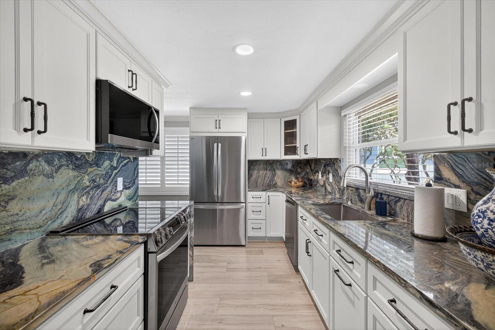 Image 12 of 71 For 4937 Blue Heron Drive
