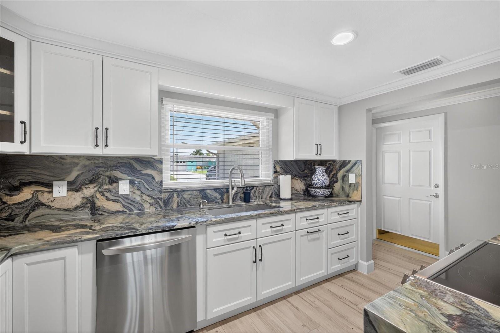 Image 13 of 71 For 4937 Blue Heron Drive