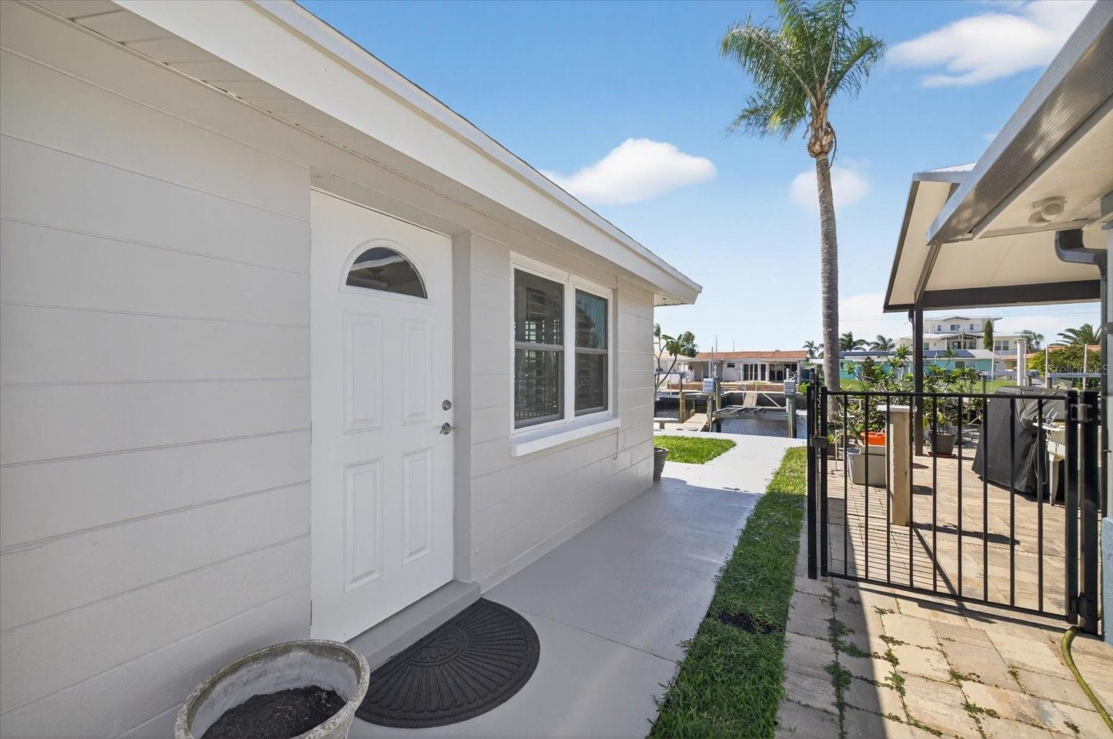 Image 33 of 71 For 4937 Blue Heron Drive