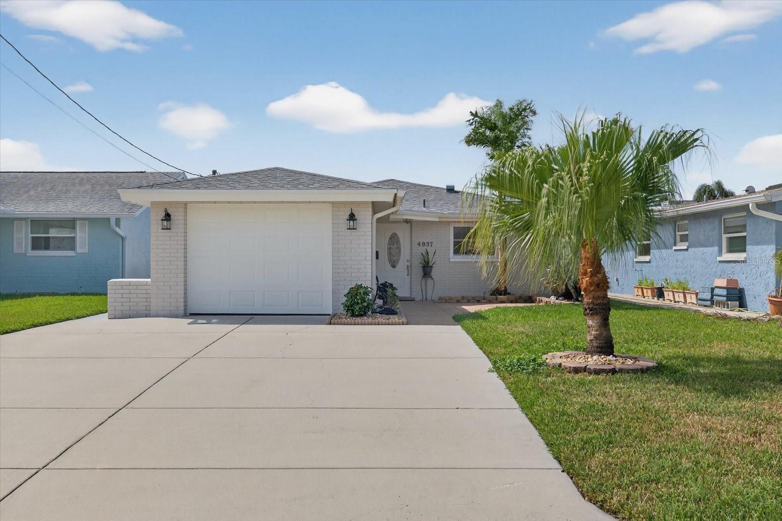 Image 8 of 71 For 4937 Blue Heron Drive