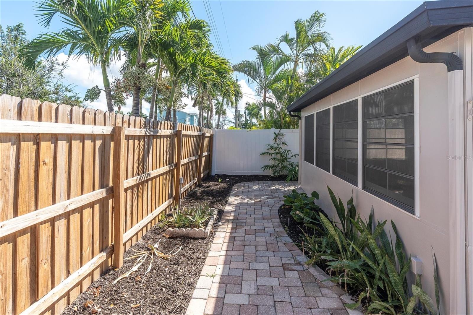 Image 36 of 50 For 197 Lido Drive