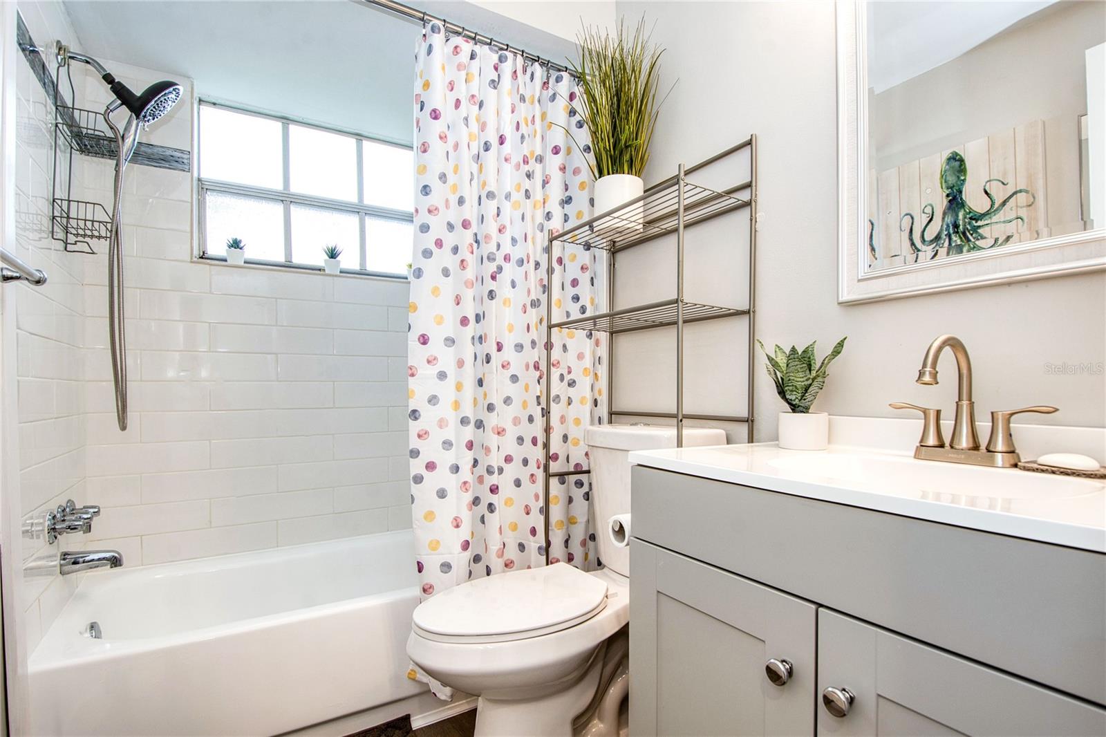 Listing photo id 12 for 4209 Prince Place 4209