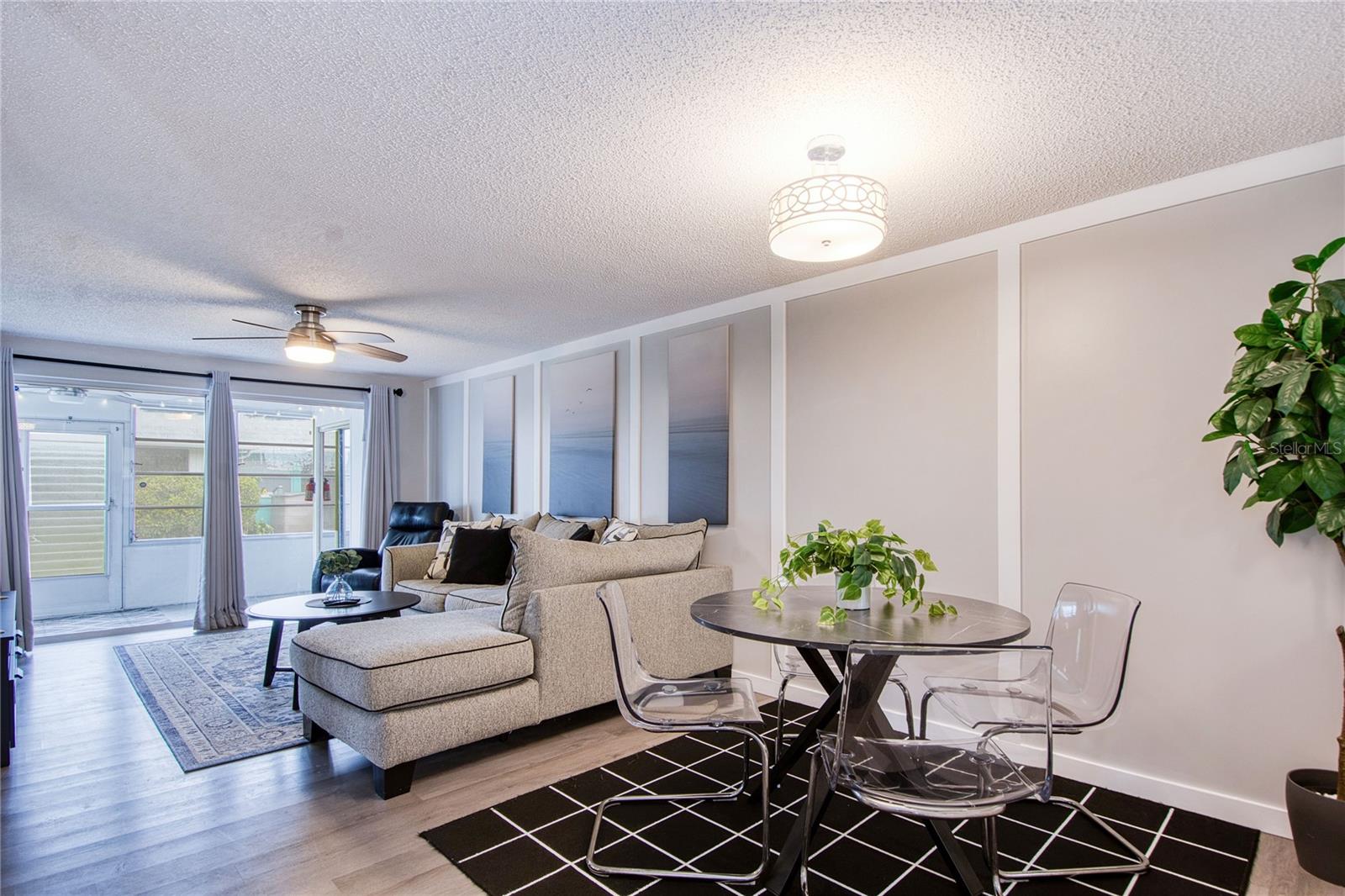 Listing photo id 2 for 4209 Prince Place 4209