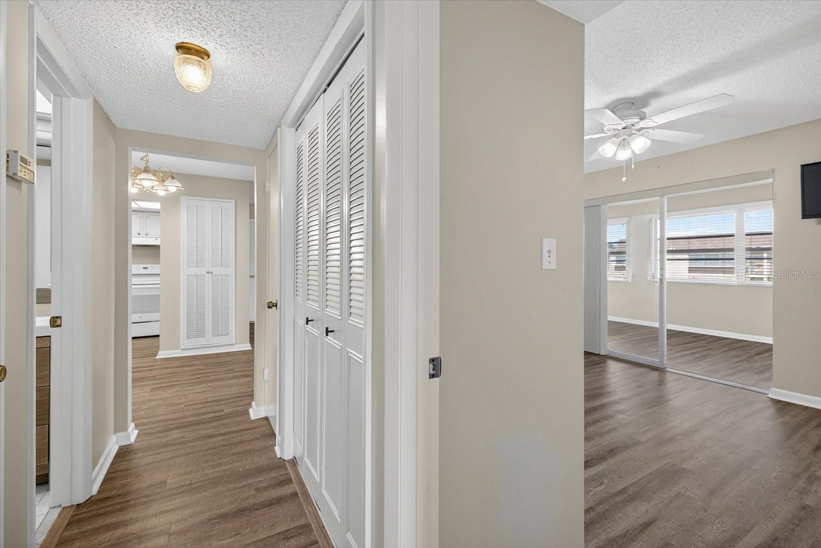 Image 6 of 55 For 5242 Opal Lane 208