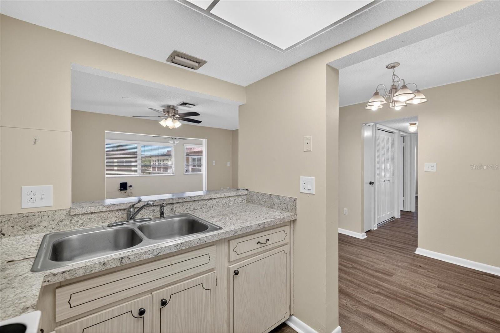 Image 9 of 55 For 5242 Opal Lane 208