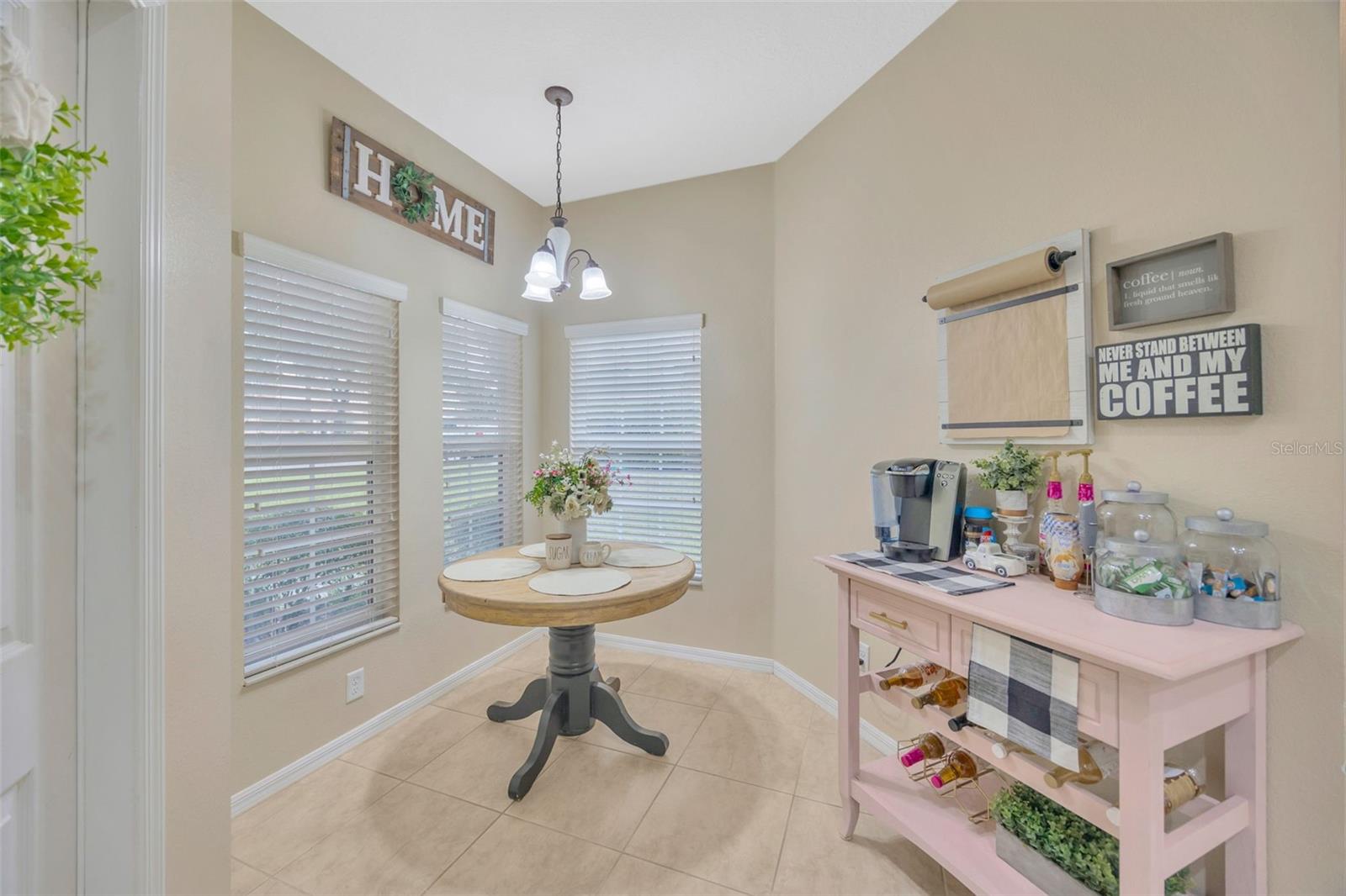 Image 9 of 56 For 1685 Spring Meadow Loop