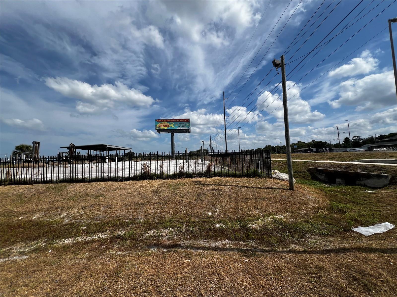 Image 2 of 5 For 6919 Puffin Lane