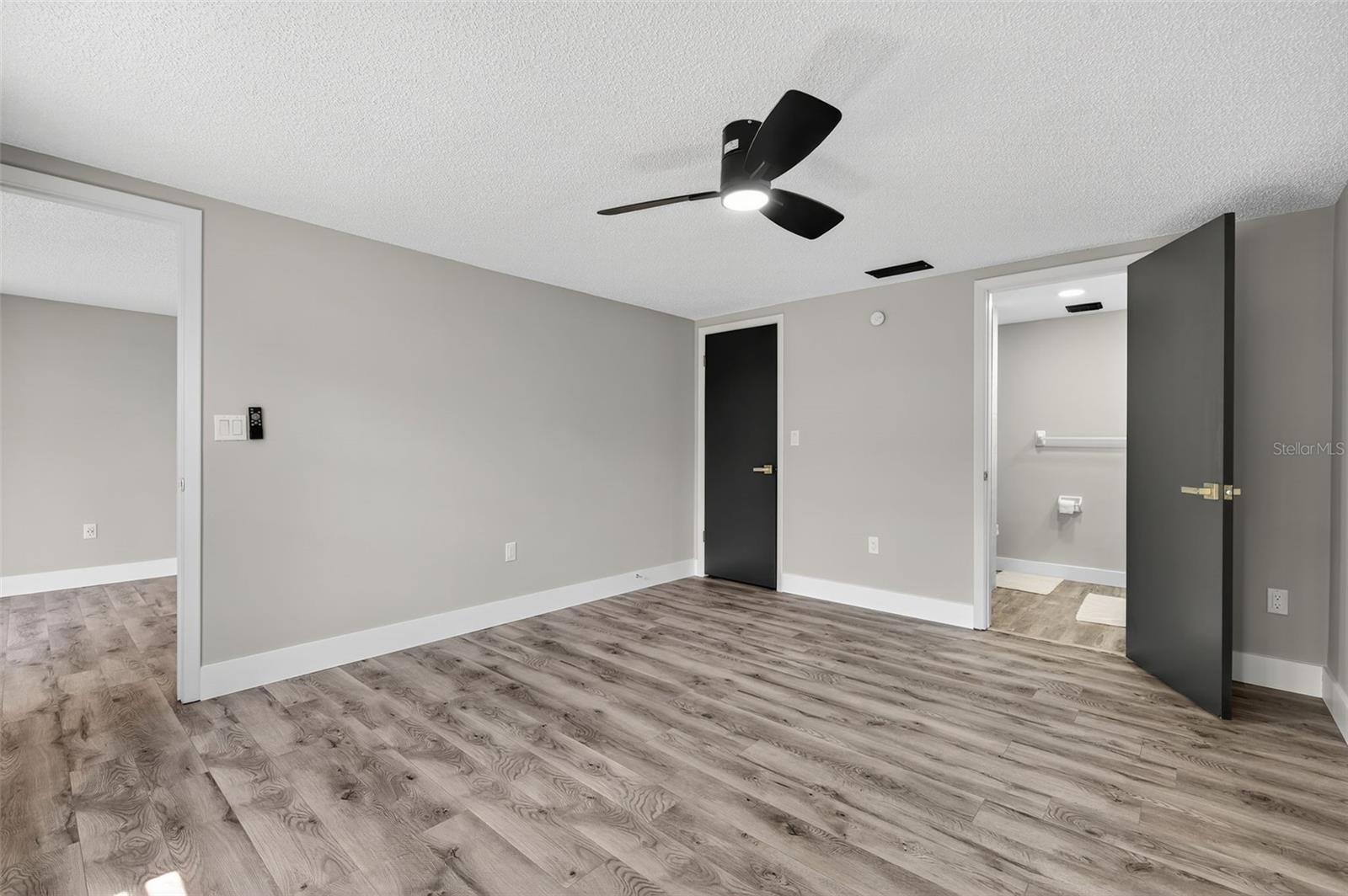 Image 18 of 46 For 8510 Wagon Wheel Lane