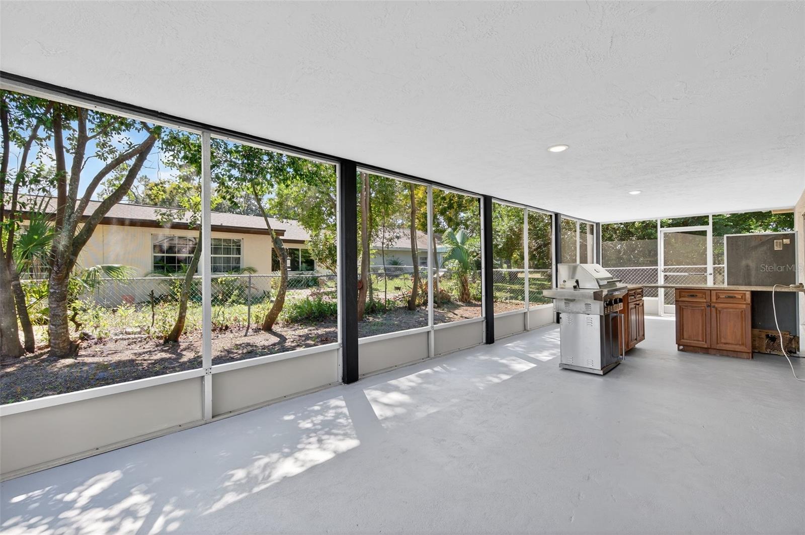 Image 34 of 46 For 8510 Wagon Wheel Lane