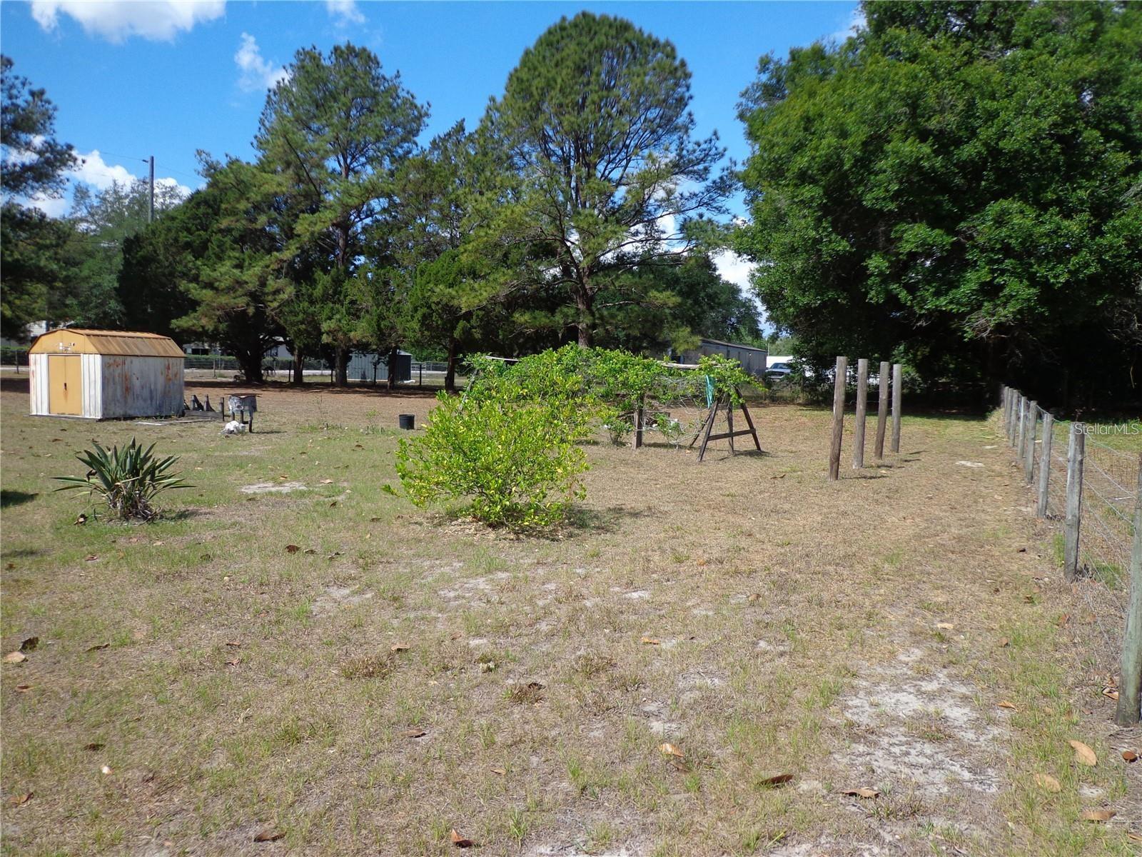 Image 10 of 52 For 17911 Orange Drive