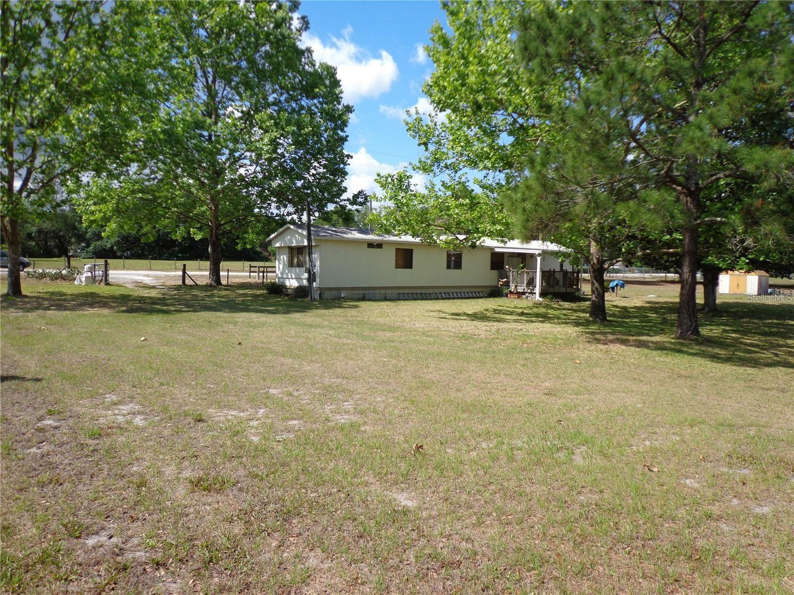 Image 7 of 52 For 17911 Orange Drive