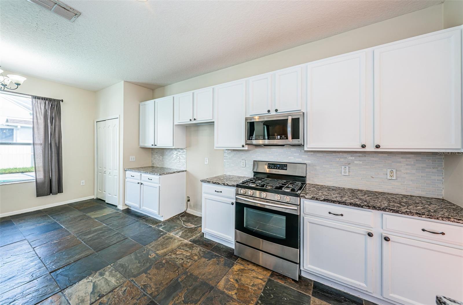 Image 14 of 55 For 8055 Spirit Court
