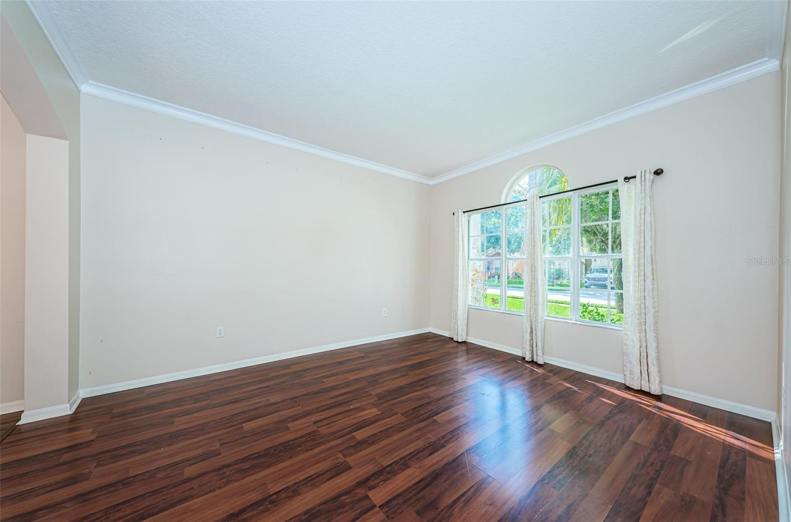 Image 7 of 55 For 8055 Spirit Court