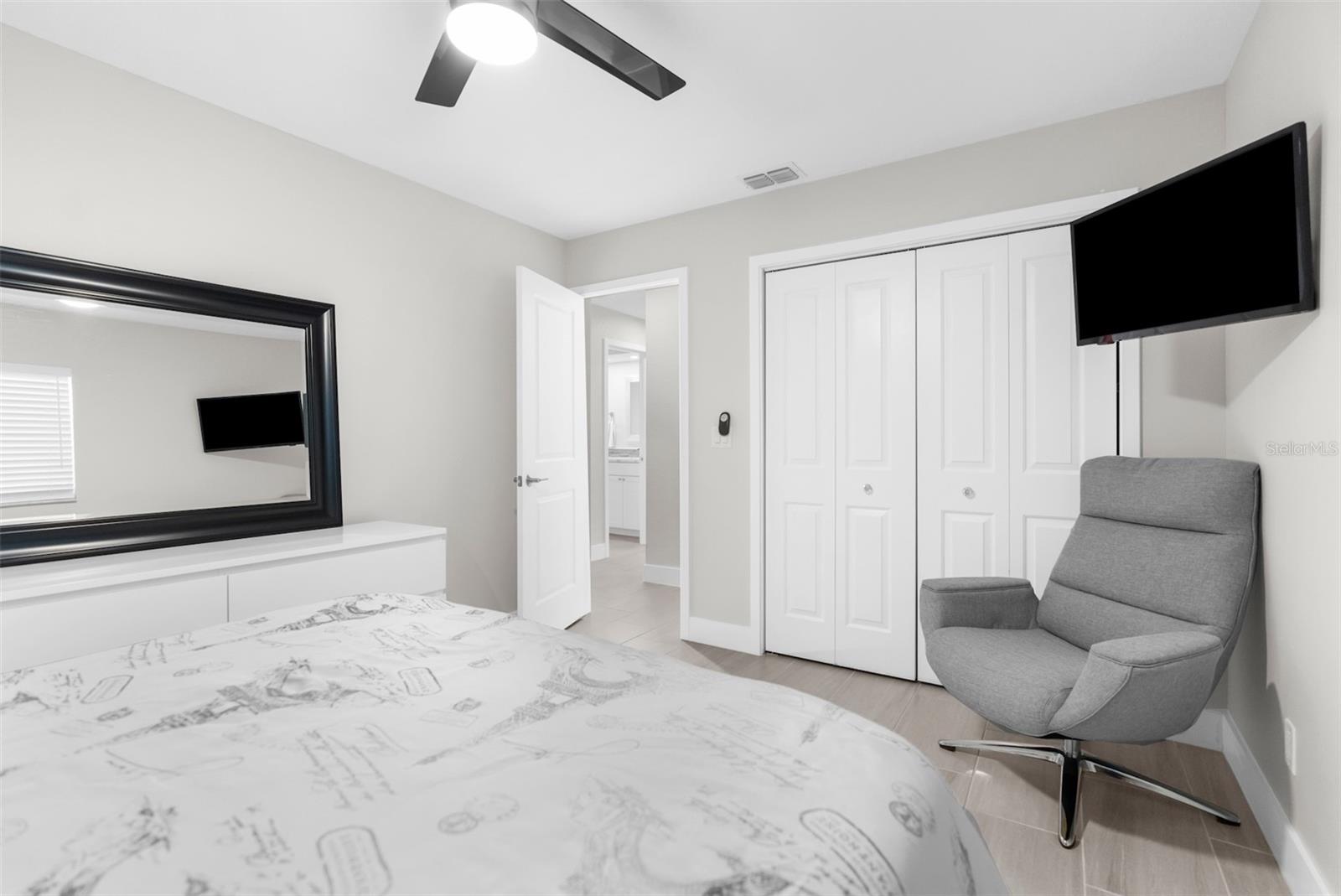 Image 30 of 62 For 1156 Battersea Avenue