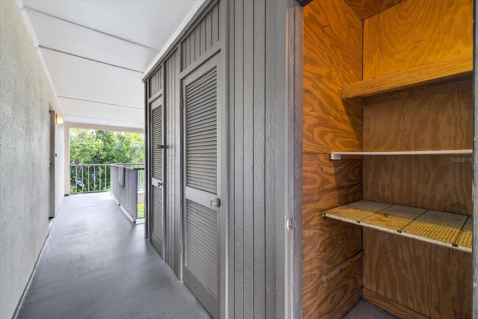 Image 17 of 55 For 5242 Opal Lane 207