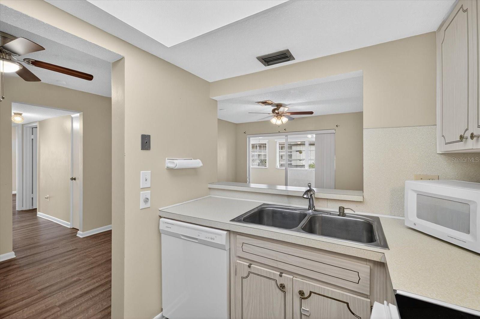 Image 24 of 55 For 5242 Opal Lane 207