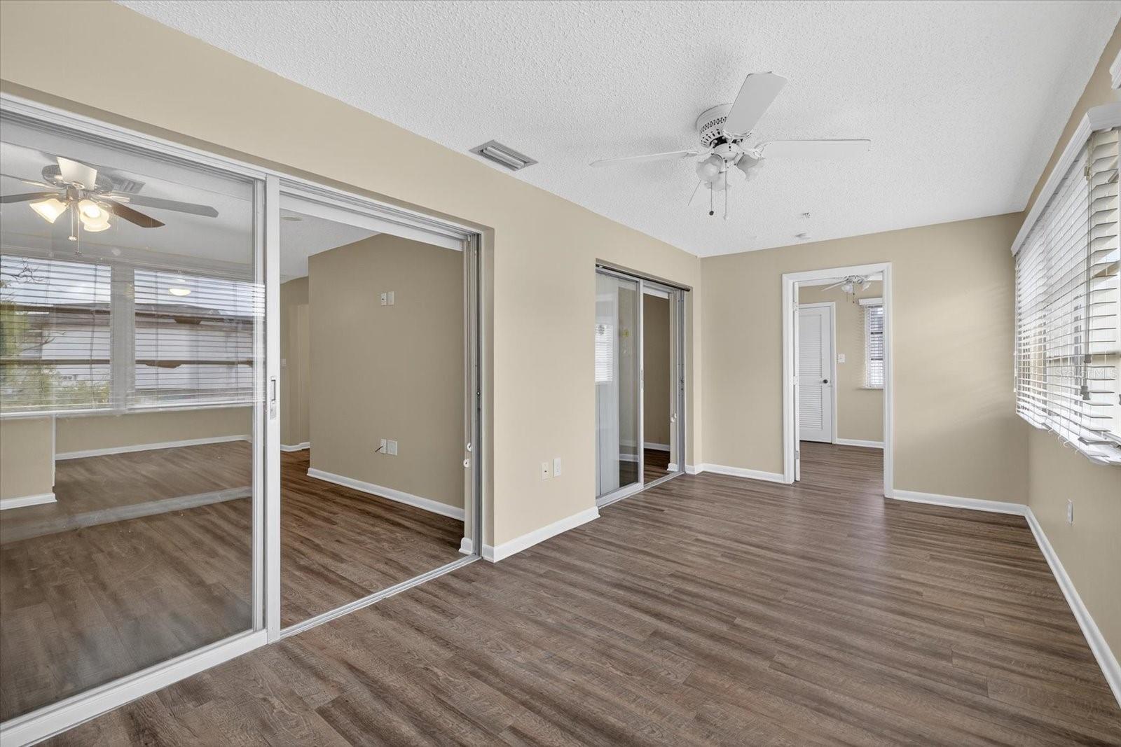 Image 28 of 55 For 5242 Opal Lane 207
