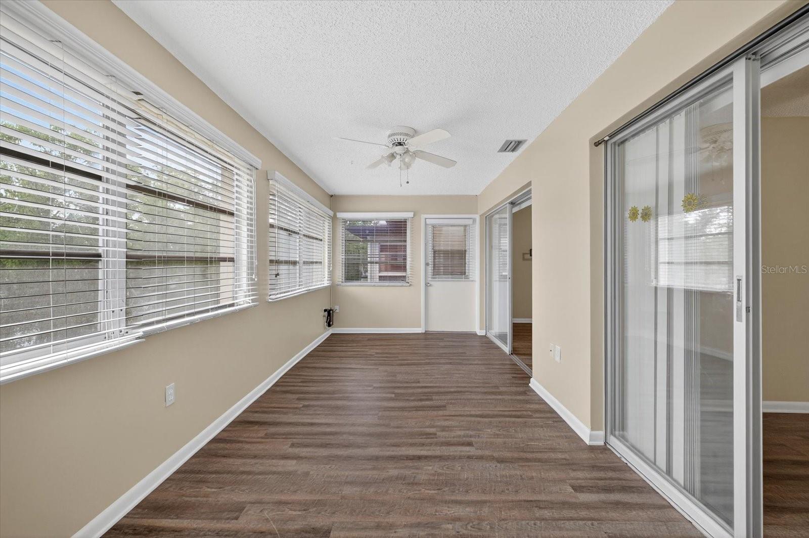 Image 30 of 55 For 5242 Opal Lane 207