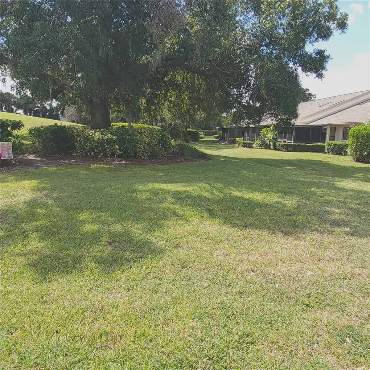 Image 19 of 41 For 9344 Links Lane