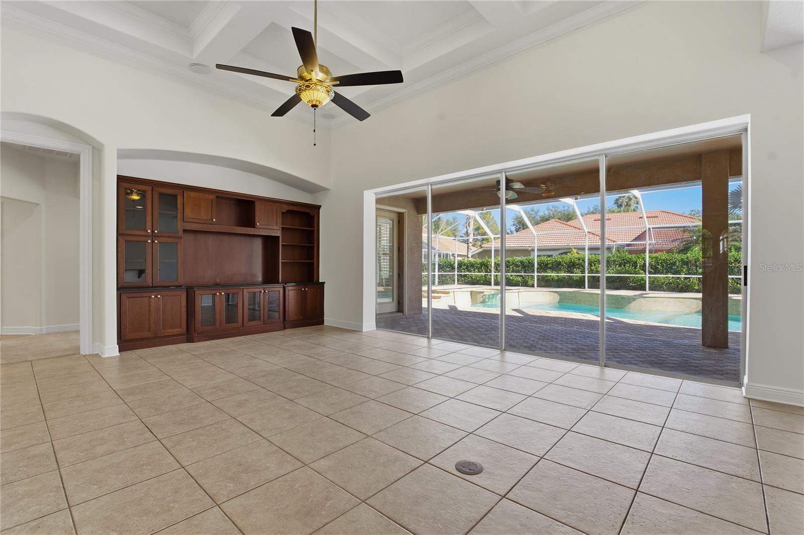 Image 10 of 74 For 10703 Garda Drive