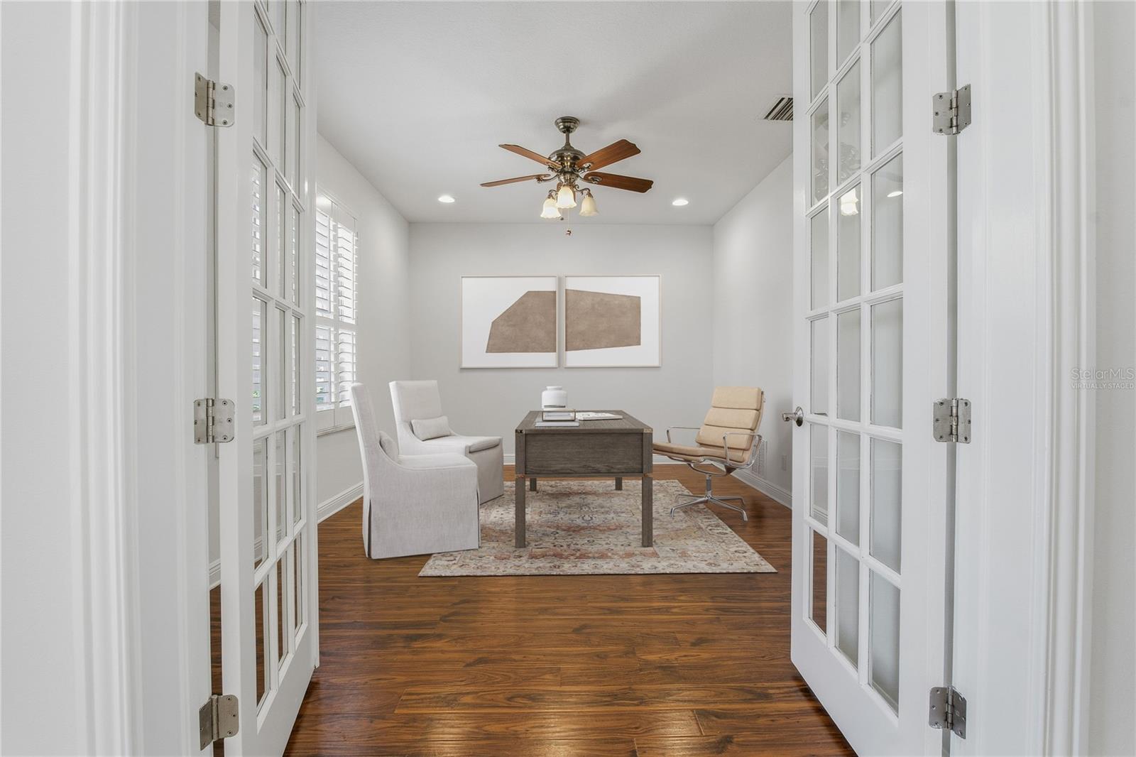 Image 19 of 74 For 10703 Garda Drive