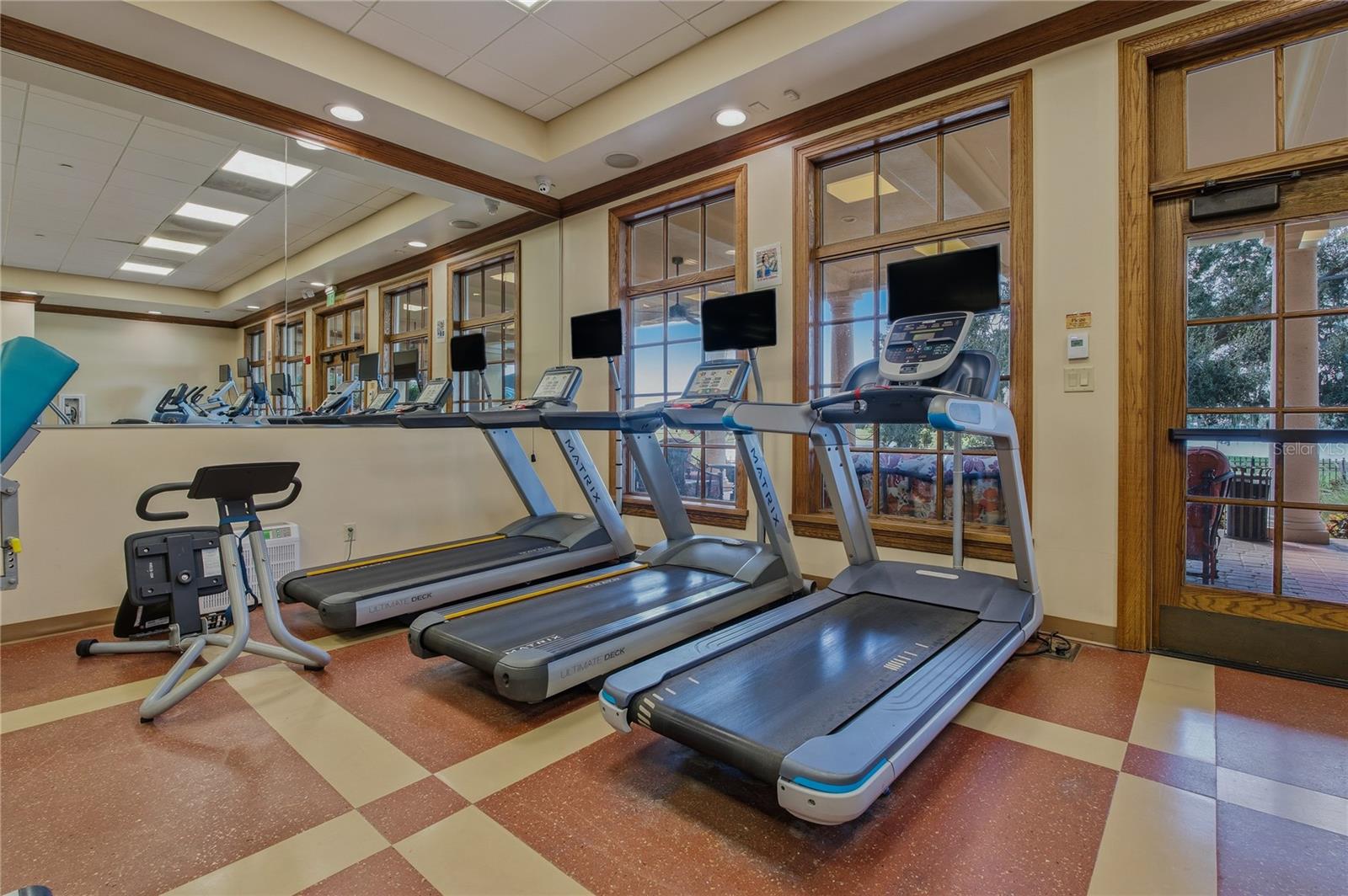 Image 69 of 74 For 10703 Garda Drive