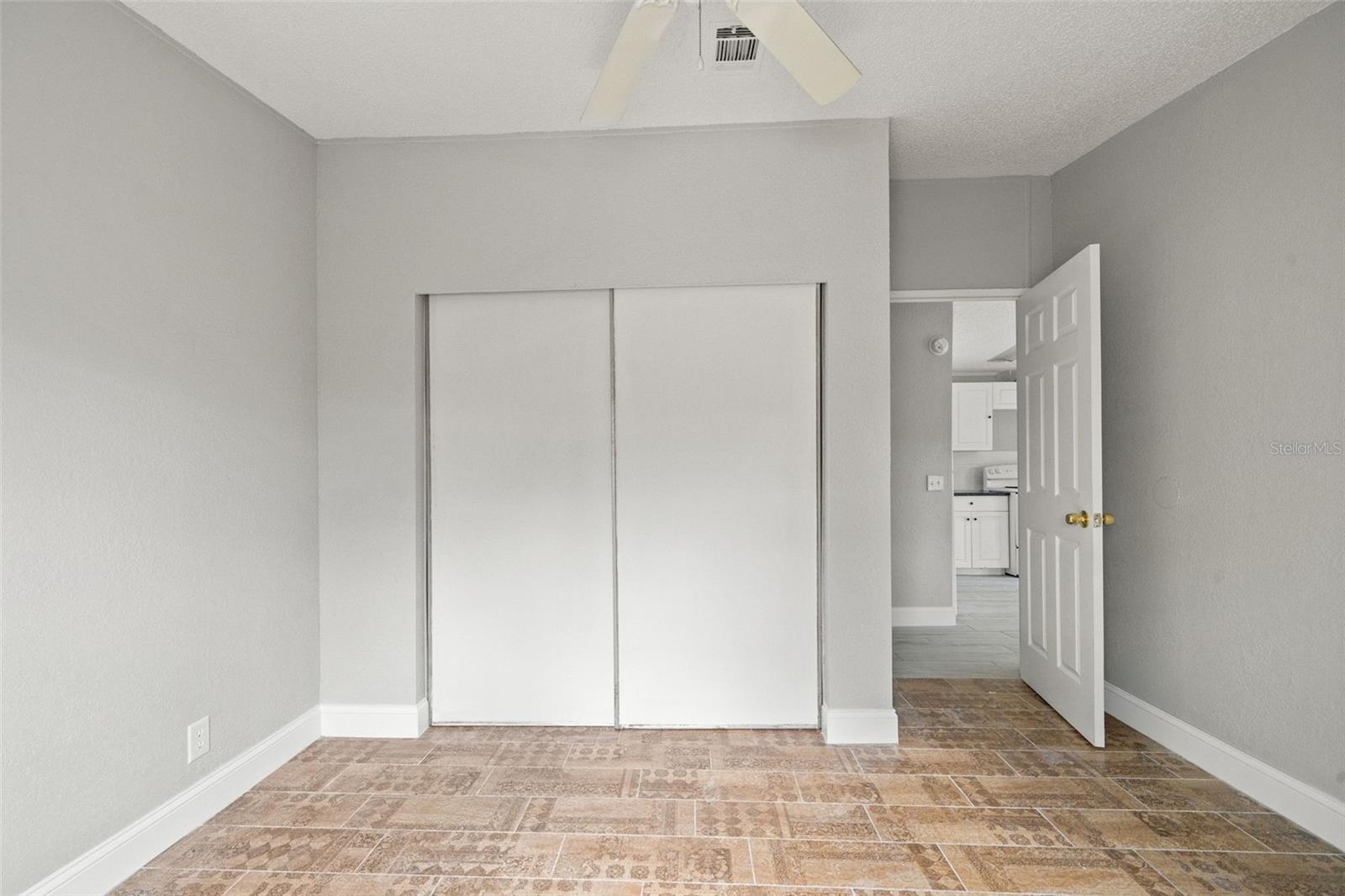 Image 24 of 45 For 9040 Grant Street