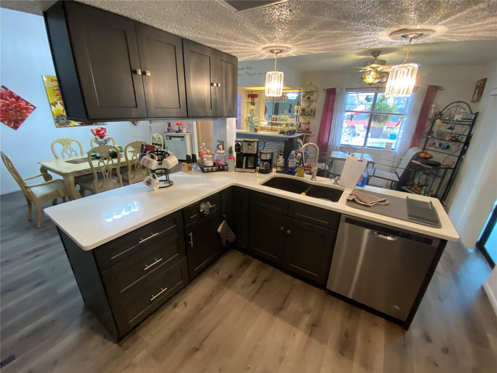 Image 13 of 60 For 4100 Montano Avenue