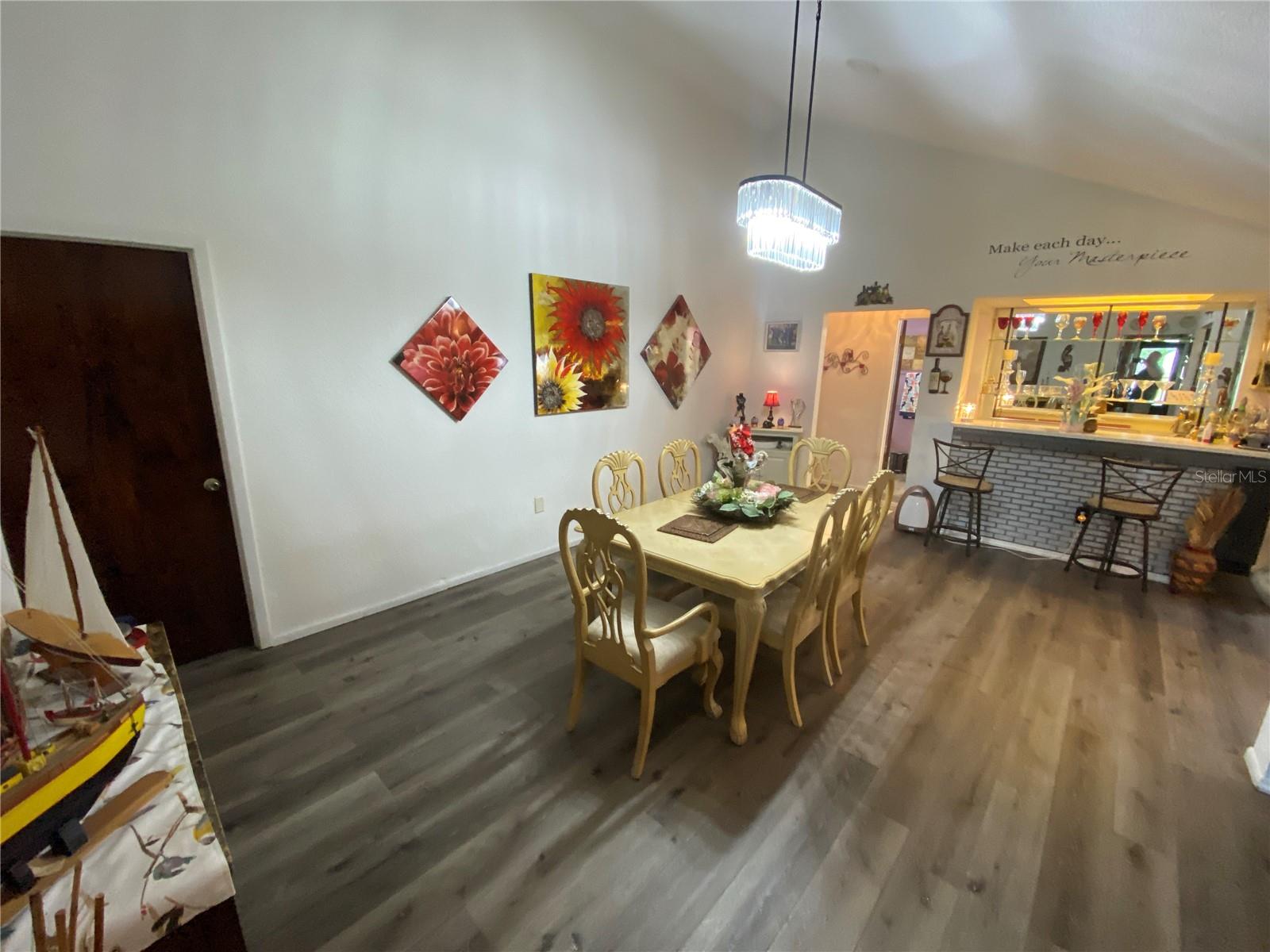 Image 20 of 60 For 4100 Montano Avenue