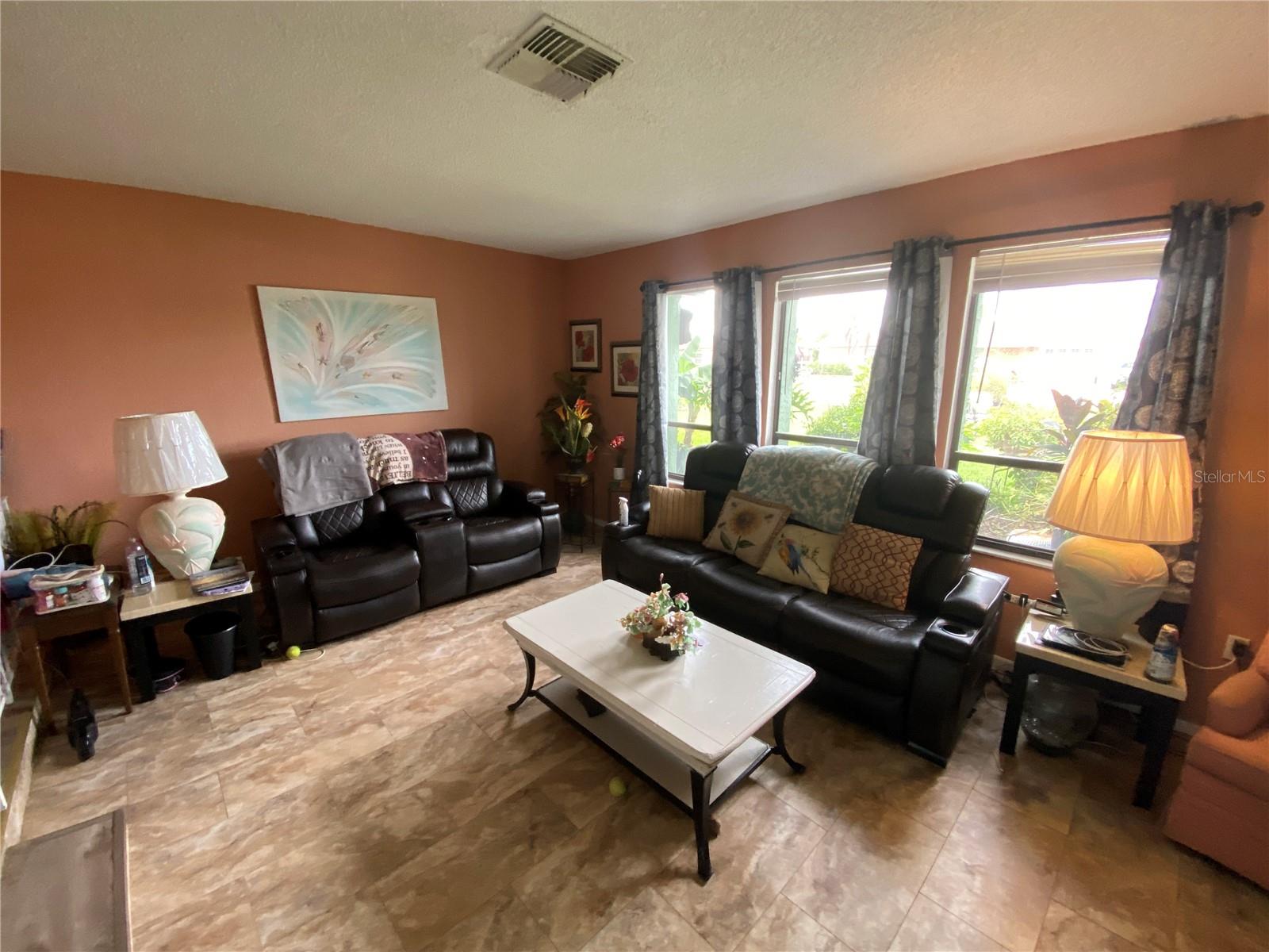 Image 3 of 60 For 4100 Montano Avenue