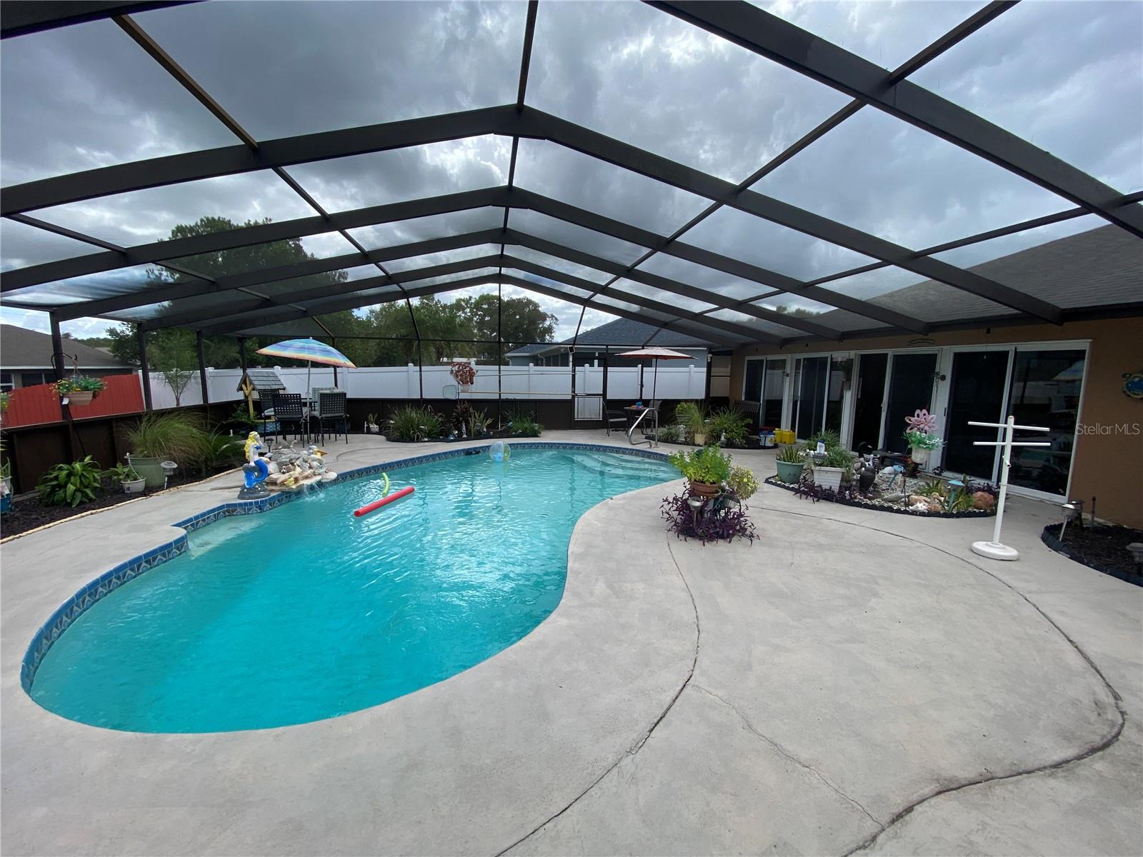 Image 35 of 60 For 4100 Montano Avenue