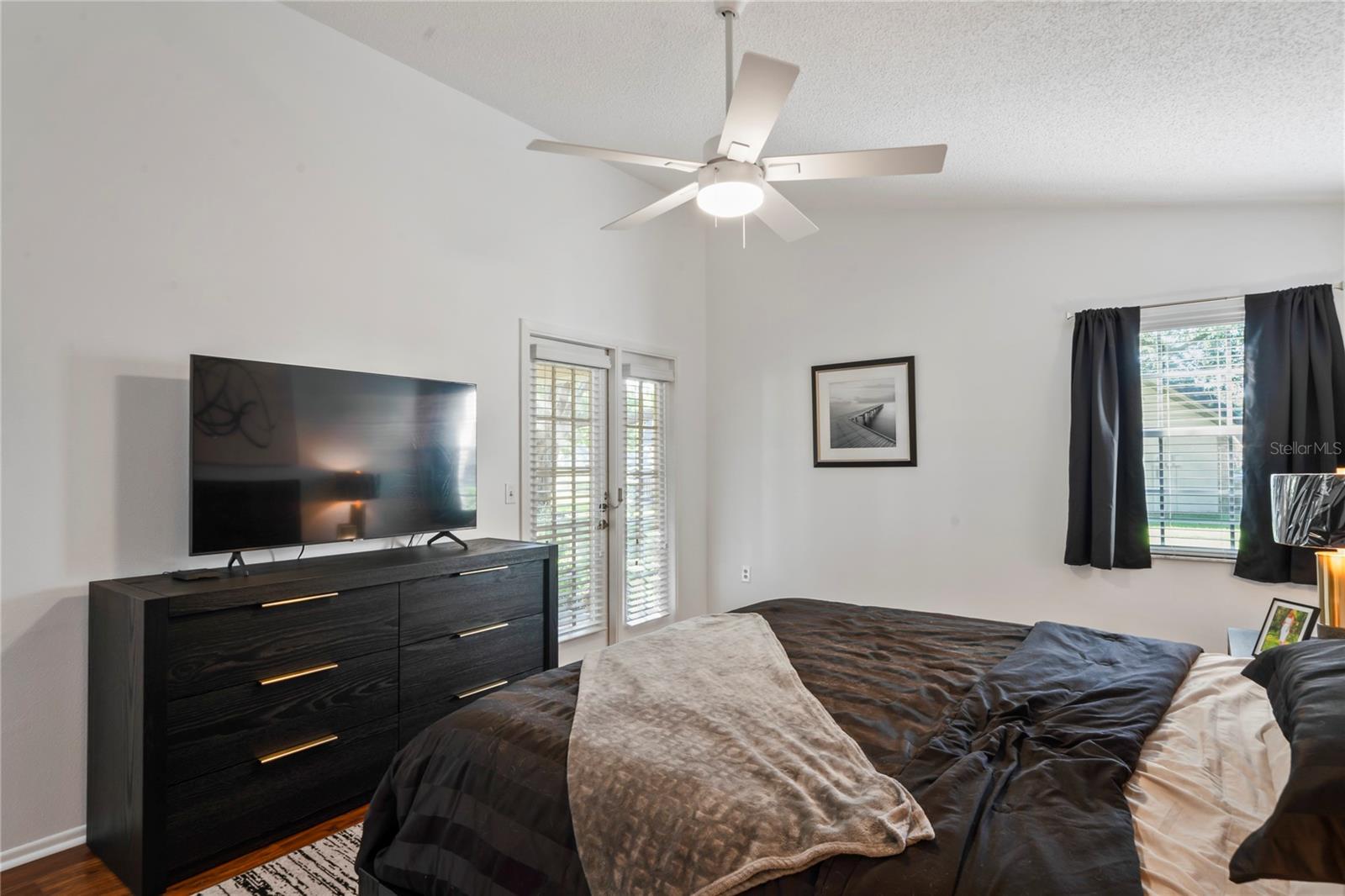 Image 19 of 62 For 4755 Carrington Court