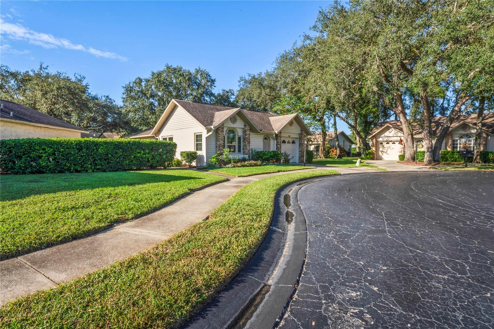 Image 41 of 62 For 4755 Carrington Court