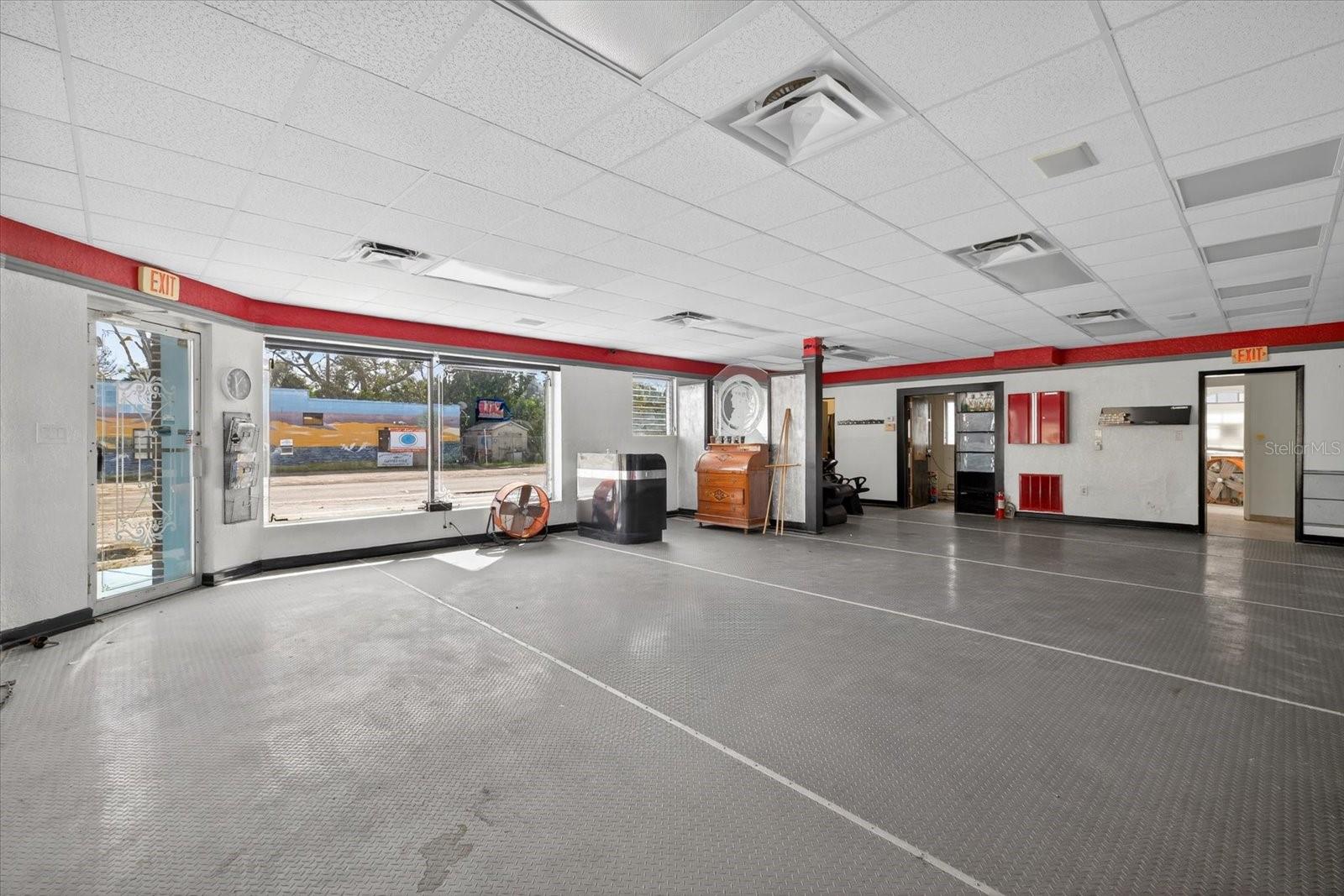 Image 15 of 25 For 1201 Pinellas Avenue