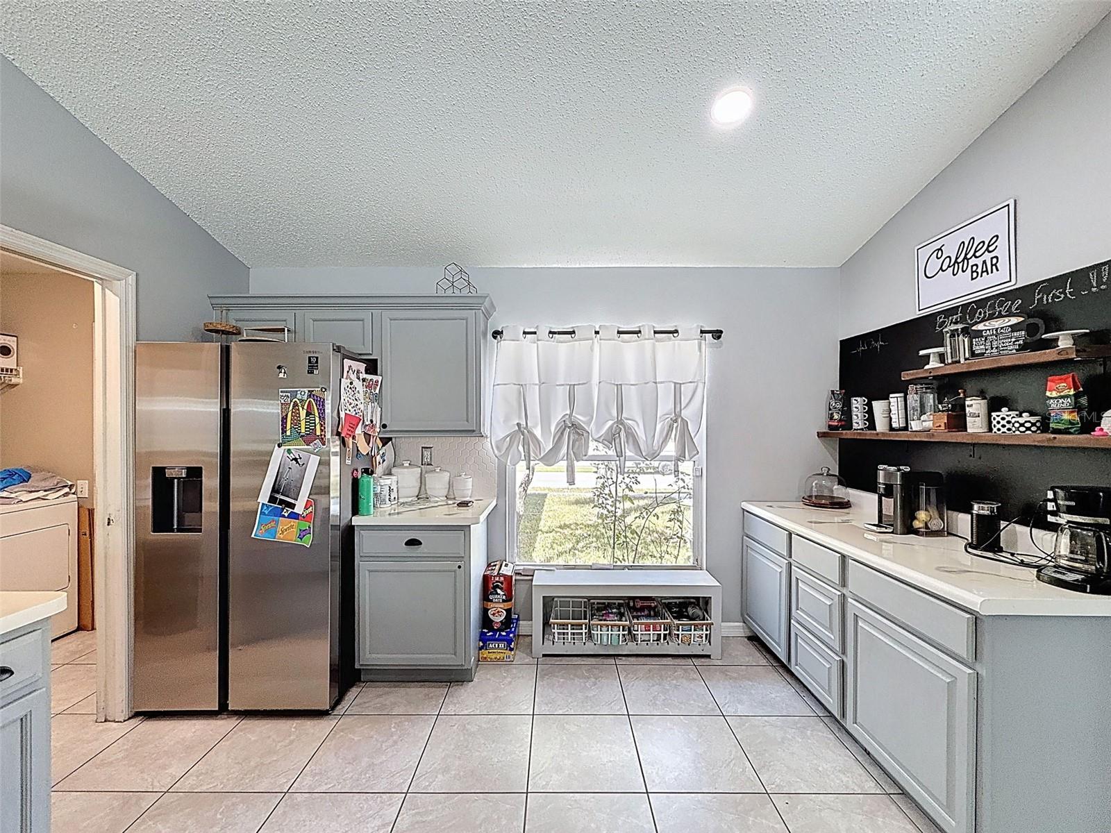 Listing photo id 27 for 12552 Corrine Avenue