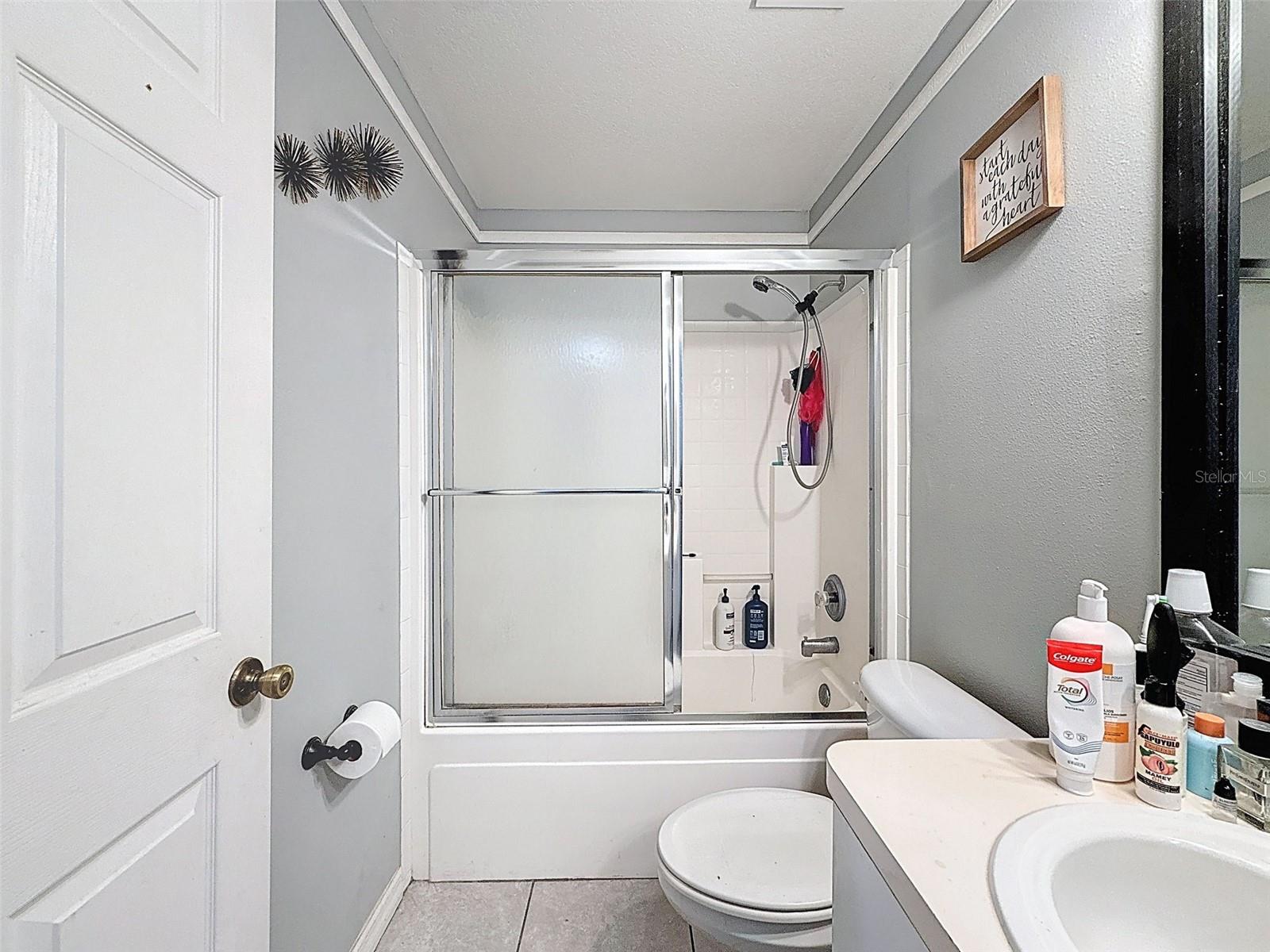 Listing photo id 52 for 12552 Corrine Avenue