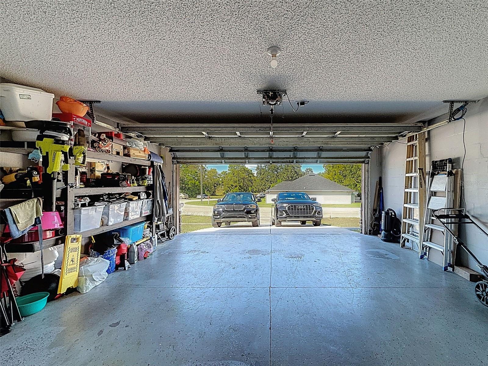 Listing photo id 66 for 12552 Corrine Avenue