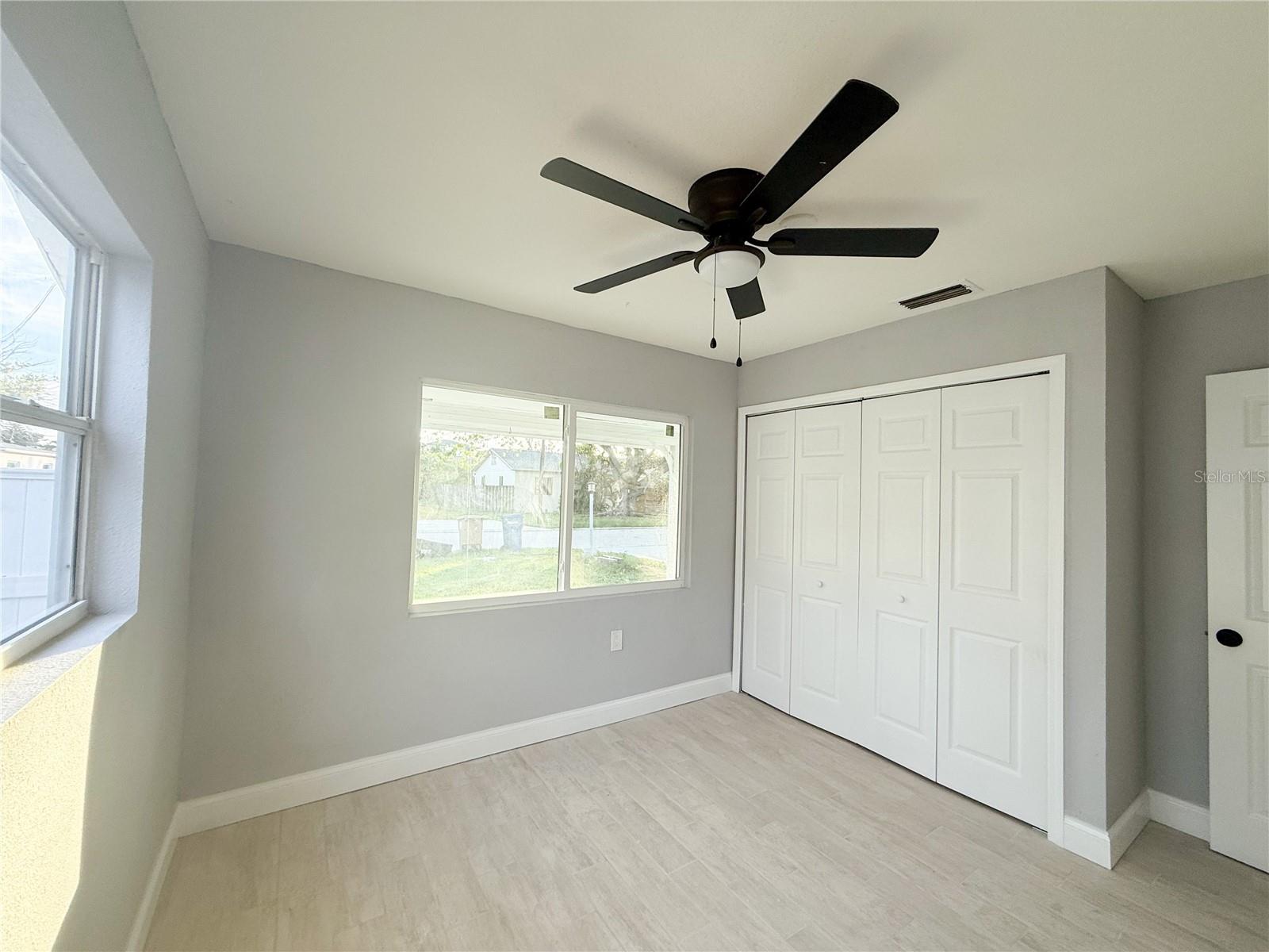 Image 14 of 29 For 14000 Miramar Avenue