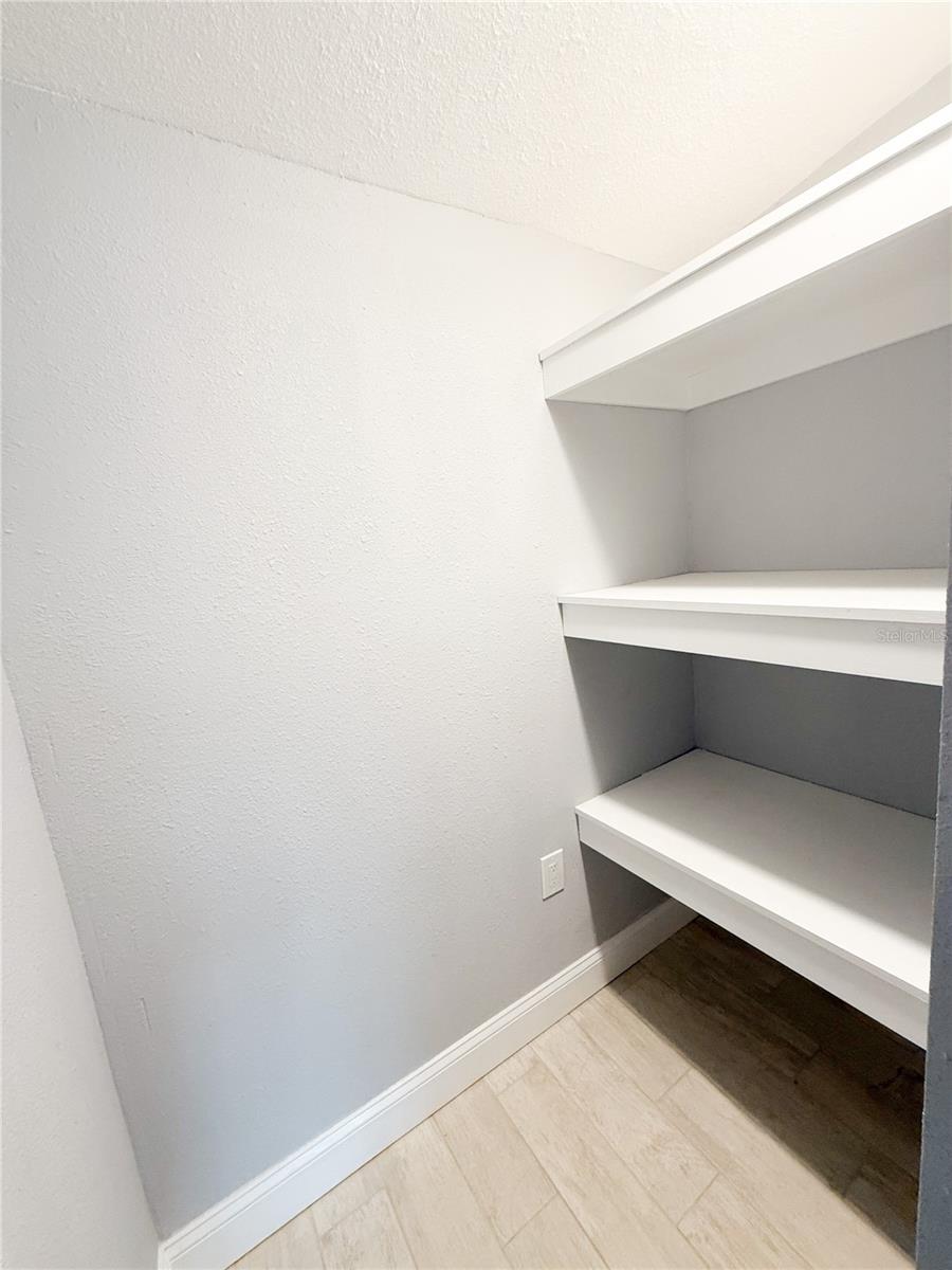 Image 20 of 29 For 14000 Miramar Avenue