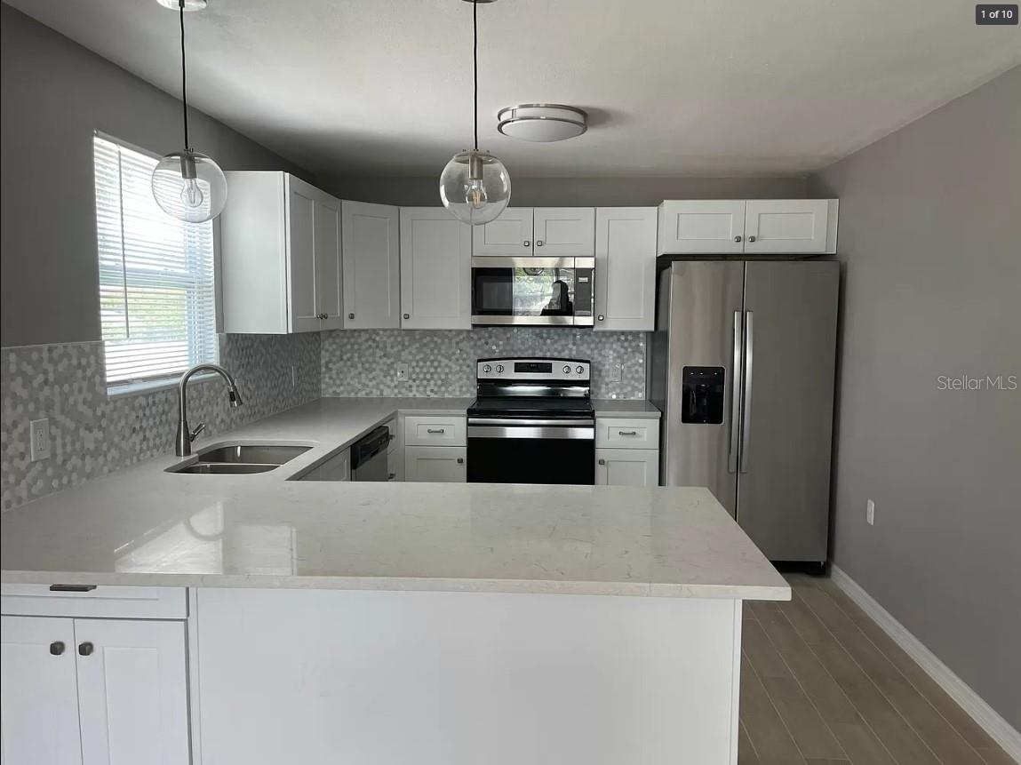 Image 22 of 29 For 14000 Miramar Avenue