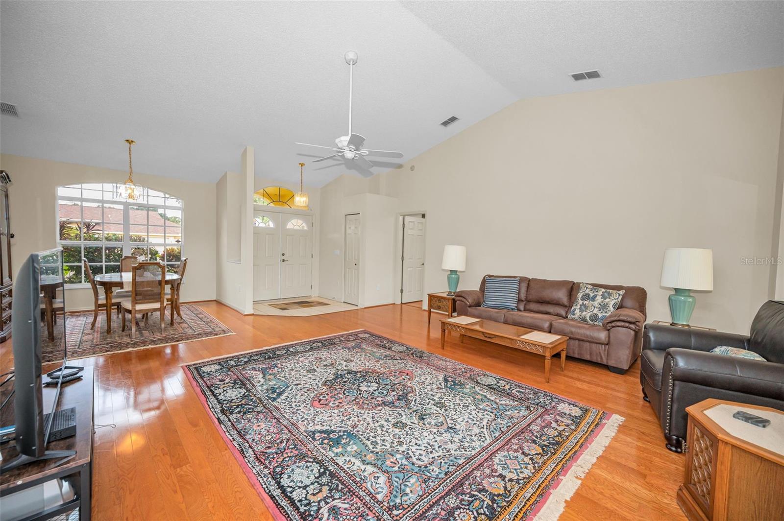 Image 7 of 60 For 6606 Garden Palm Court