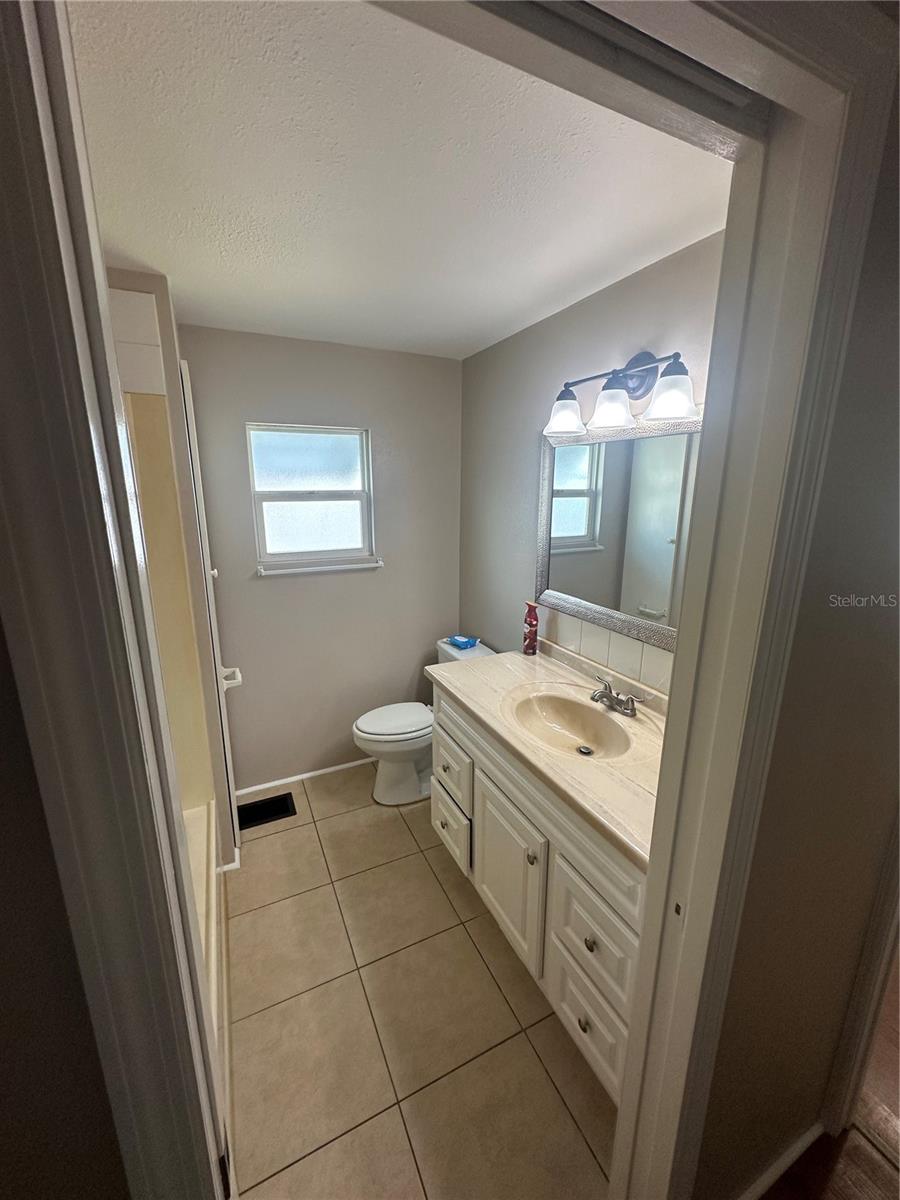 Image 6 of 10 For 11314 Leisure Lane