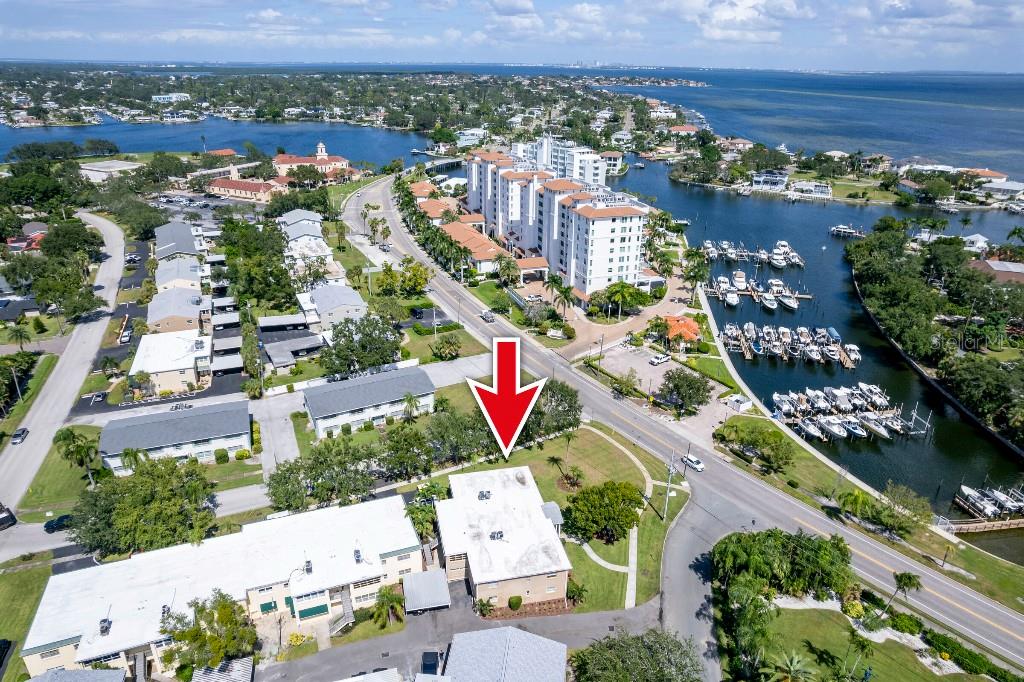 Image 10 of 40 For 1050 Rafael Boulevard Ne 2