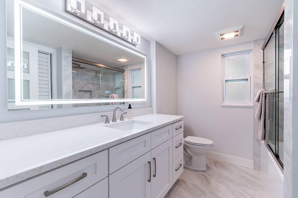 Image 28 of 40 For 1050 Rafael Boulevard Ne 2