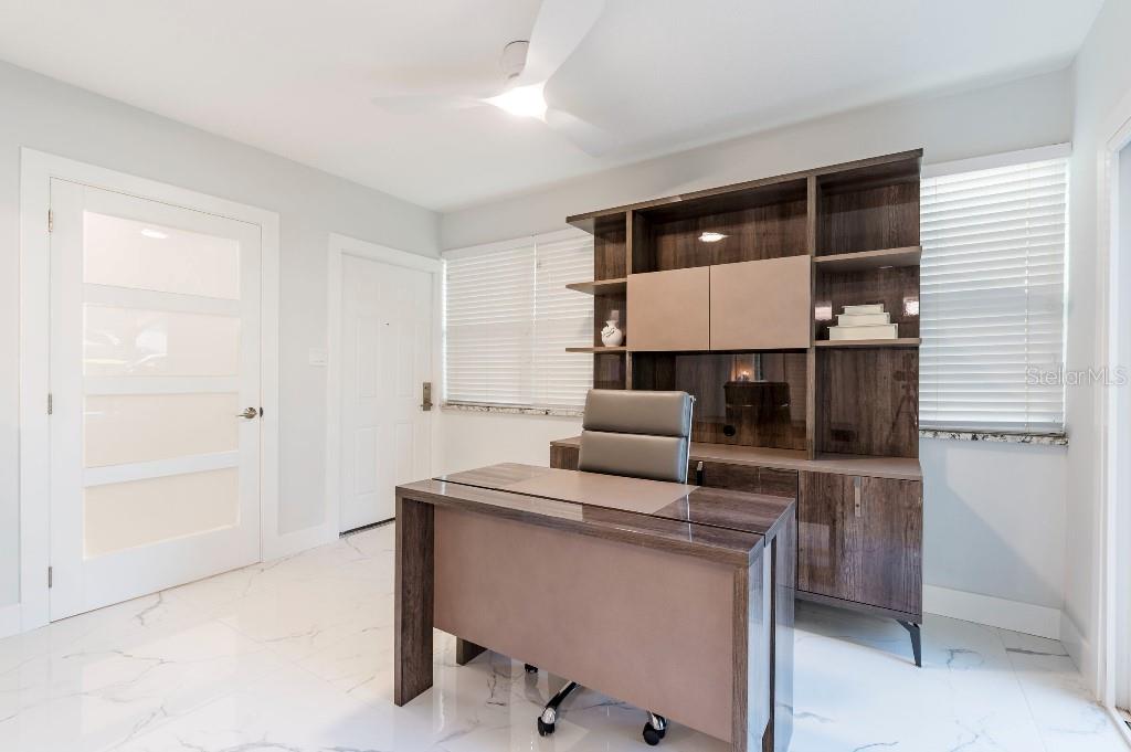 Image 30 of 40 For 1050 Rafael Boulevard Ne 2