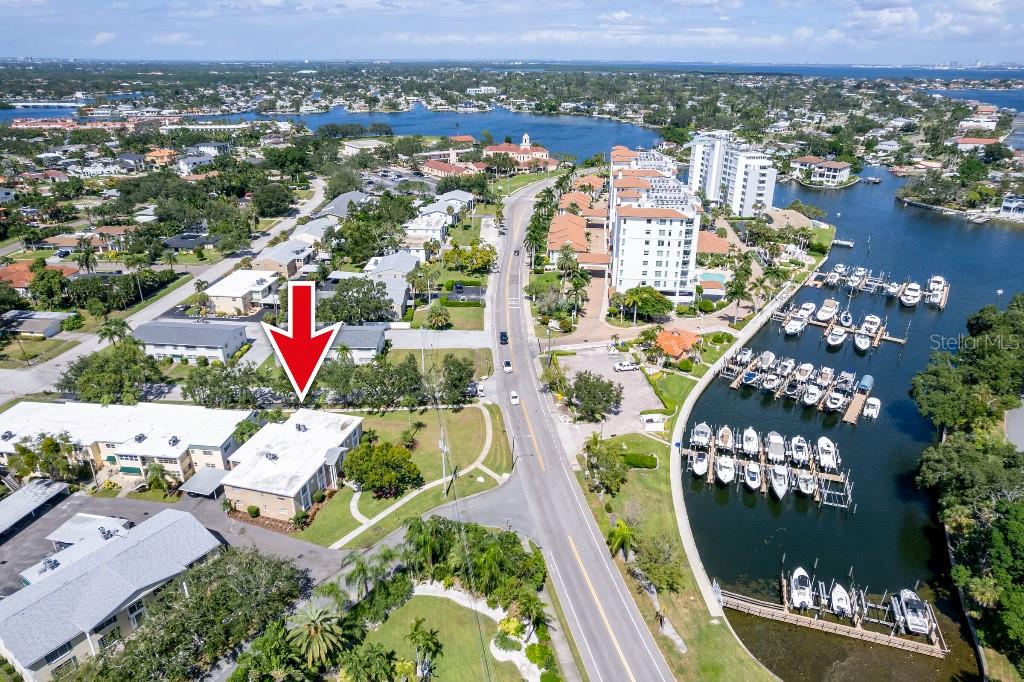 Image 9 of 40 For 1050 Rafael Boulevard Ne 2