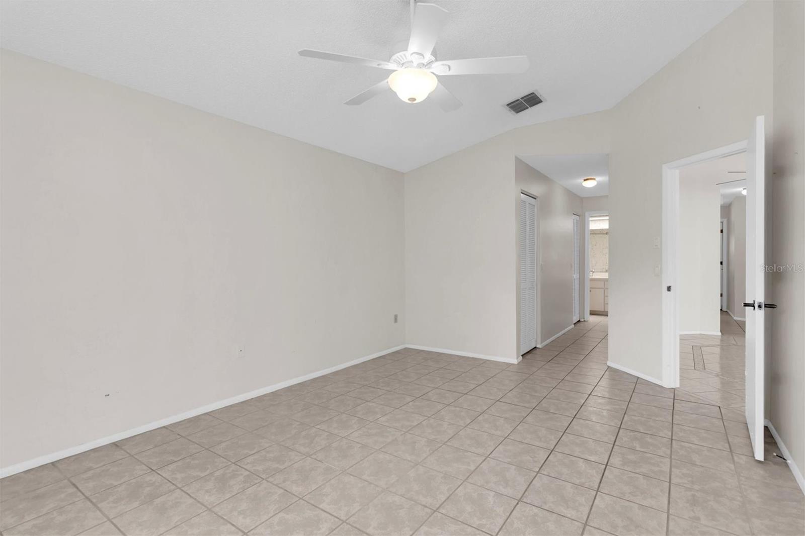 Image 15 of 53 For 4739 Carrington Court