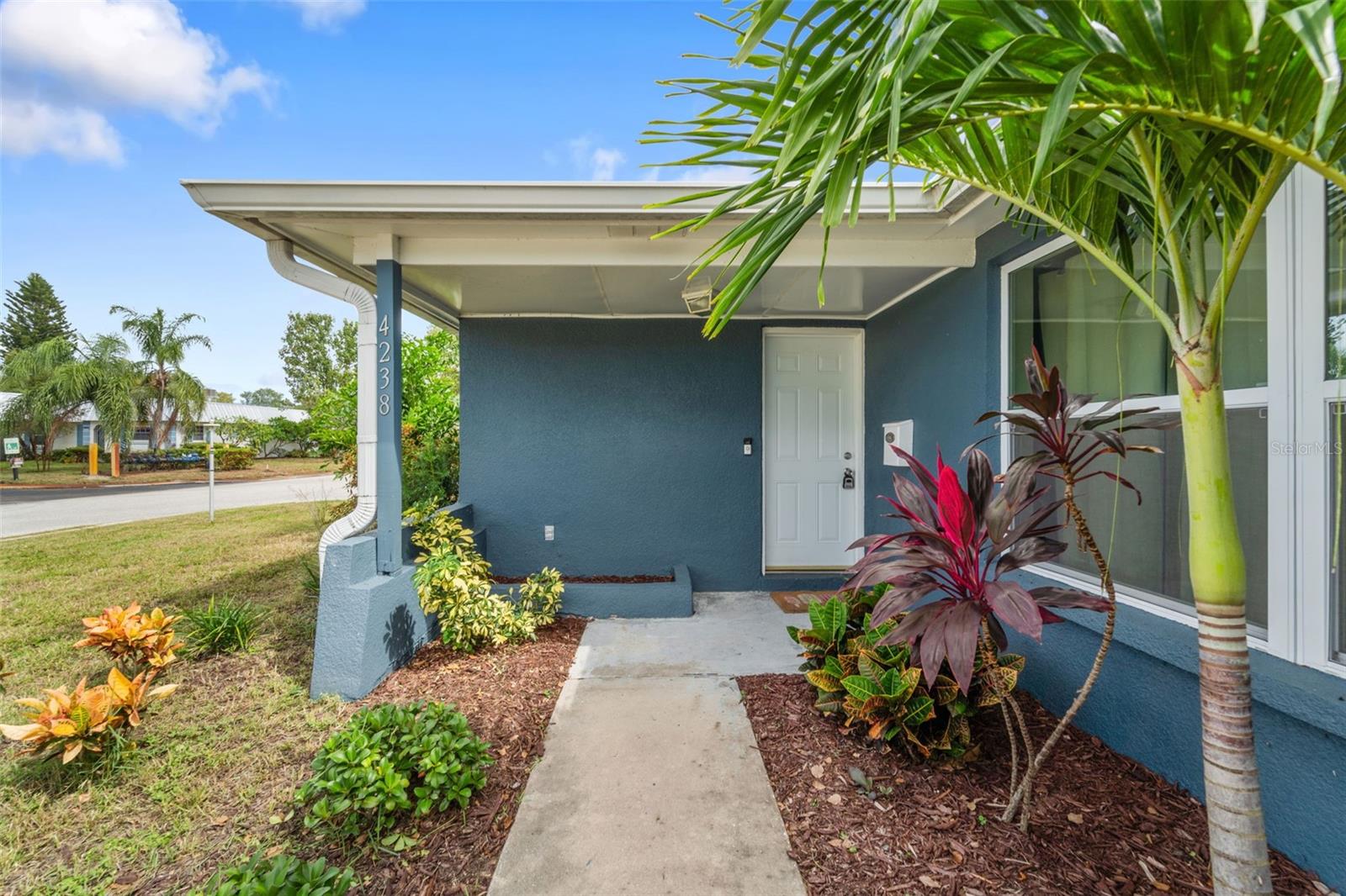 Image 2 of 62 For 4238 Glissade Drive