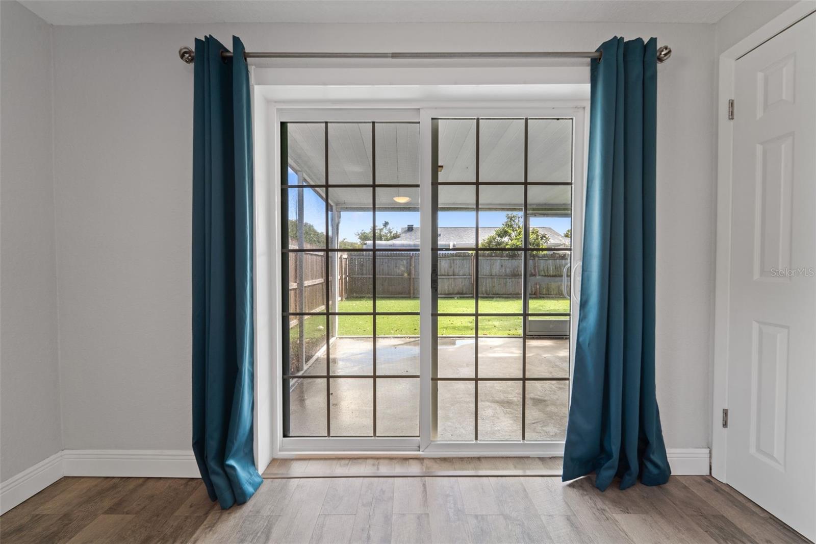 Image 34 of 62 For 4238 Glissade Drive