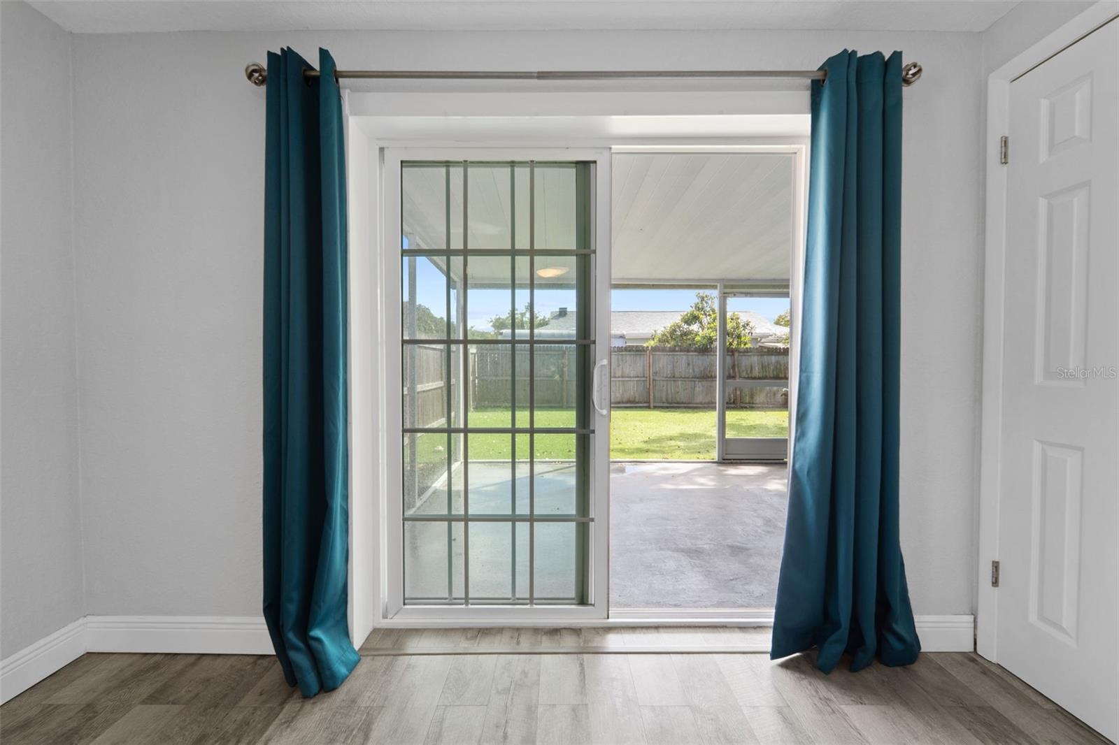 Image 39 of 62 For 4238 Glissade Drive